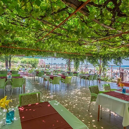 Heaven Beach Apart Aparthotel 2*