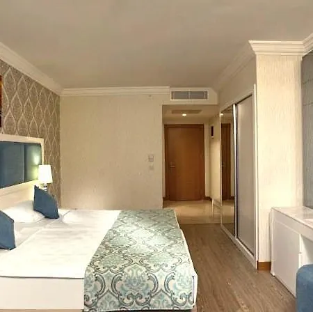 Heaven Beach Apart סייד
