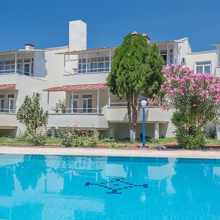 Heaven Beach Apart מלון דירות סייד